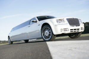 Chrysler-Limousines-300x200 Beverly Hills Limo Service | Beverly Hills Limousine