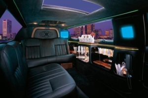 6feb0c410eca421599fc010a2d96ef4c-644x405.dm_.edit_XC5tkn-3-300x198 Limo Fleet